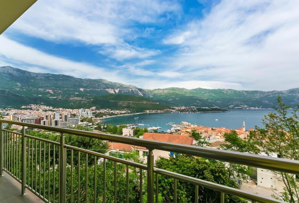 Apartments Albina Star Budva Luaran gambar